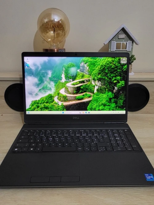 DELL PRECISION 7560 | i9-11950H | RTX A2000 4GB | 64B RAM | 2TB NVMe SSD | WORKSTATION