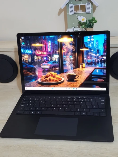 Microsoft Surface Laptop 5 13.5" 2K TACTILE | CORE i7-1265U | 16GB RAM | 512GB SSD | INTEL IRIS XE GRAPHICS