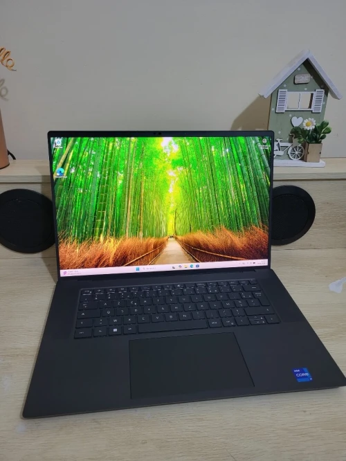 DELL PRECISION 5680 | CORE i7-13800H | RTX A1000 6GB | 512GB SSD | 32GB RAM