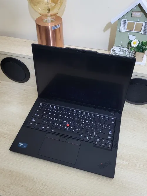 THINKPAD T14 14'' FHD+ | INTEL CORE Ultra 7 165U | 32GB RAM | 256GB NVMe | UHD GRAPHICS | ANNEE 2025