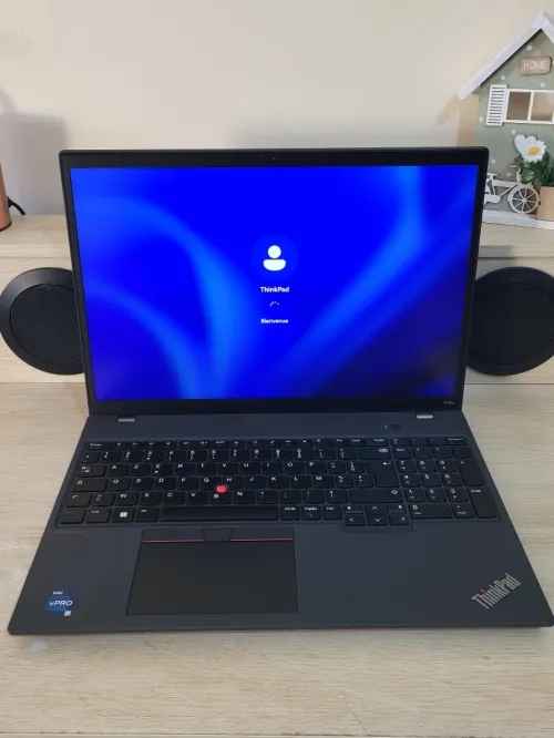 THINKPAD P16s 16" FHD +| vPRO CORE i7-1370P | RTX A500 4GB | 32GB RAM | 512GB NVMe SSD | WORKSTATION