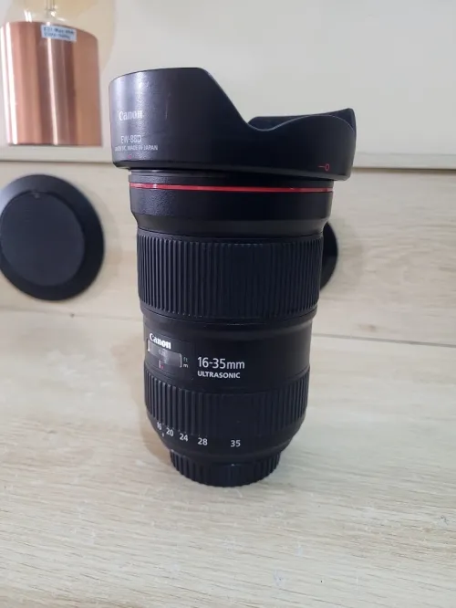 Canon EF 16-35mm f/2.8L III USM ultra grand-angle Qualité image exceptionnelle - passionnés de photo
