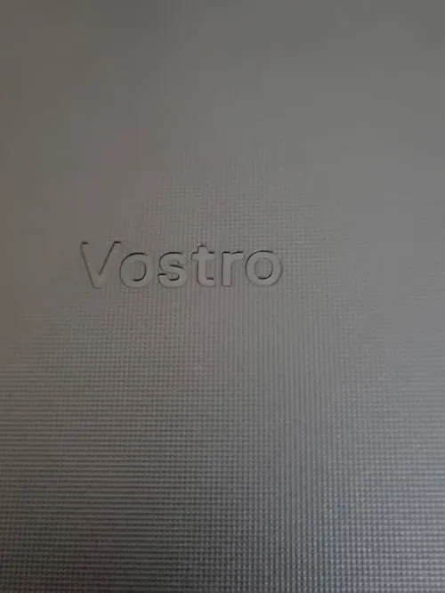 DELL VOSTRO 15.6'' FHD | RYZEN 5 5500U | 8GB RAM | 512GB SSD | AMD RADEON GRAPHICS