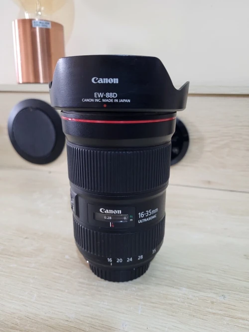 Canon EF 16-35mm f/2.8L III USM ultra grand-angle Qualité image exceptionnelle - passionnés de photo