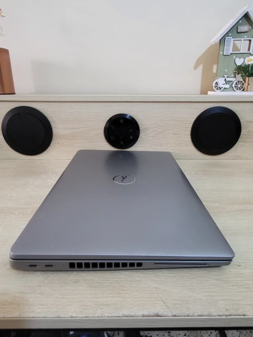 DELL LATITUDE 5550 | INTEL CORE ULTRA 5 135U | 16GB RAM | 512GB SSD | INTEL ARC GRAPHICS