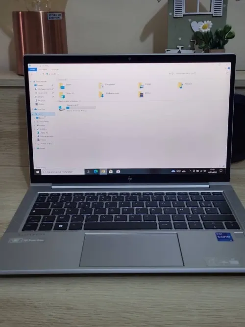HP ELITEBOOK 830 G8 | CORE i7-1185G7 | 32GB RAM | 512GB SSD | INTEL IRIS XE GRAPHICS