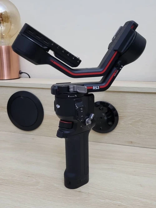 DJI RONIN RS 3 Stabilisateur de nacelle à 3 Axes pour Reflex et caméras Canon/Sony/Nikon....