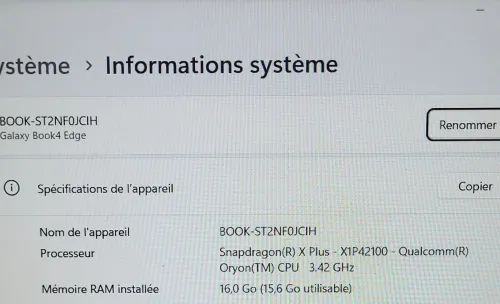 Samsung Galaxy Book4 Edge 15,6" Copilot+ | Snapdragon X Plus X1P42100 | 16GB RAM | 256GB SSD