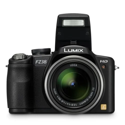 Panasonic Lumix FZ38 Zoom 18x Optical Résolution : 12.1Mp