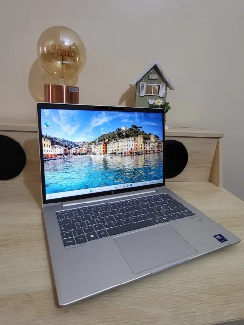 HP ELITEBOOK 640 G11 | CORE ULTRA 5 135U | 16GB RAM | 512GB SSD | INTEL ARC GRAPHICS