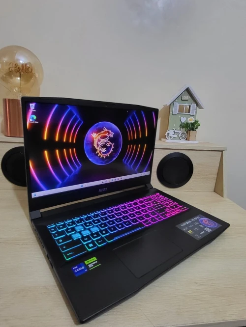 GAMING MSI KATANA 144 Hz | CORE i7-13620H | NVIDIA RTX 4050 6GB | 1TB NVMe SSD | 32GB RAM | Dragon Station