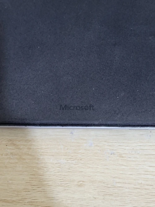 Surface Pro 7 + | i7 1165G7 | 32GB RAM | 1TB SSD | INTEL IRIS GRAPHICS