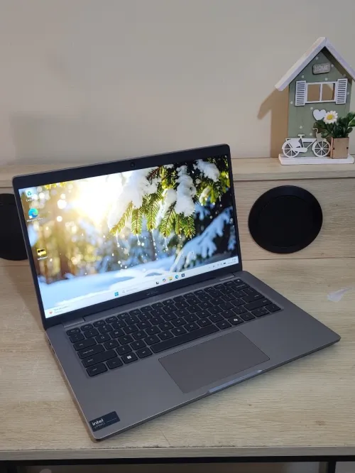 DELL LATITUDE 5450 | INTEL vPRO CORE ULTRA 5 135U | 16GB RAM | 512GB SSD | INTEL ARC GRAPHICS