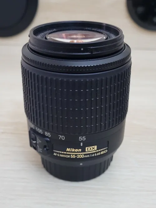 Objectif NIKON AF-S DX NIKKOR 55-200mm f/4-5.6G ED Nikon F 55-200mm f/4-5.6