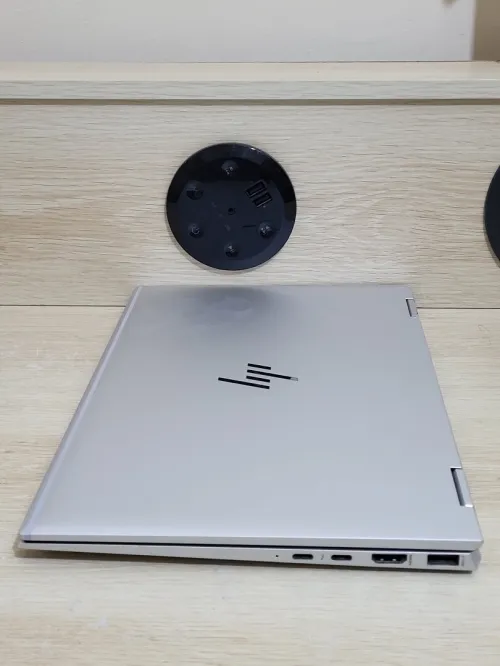 HP EliteBook X360 1030 G8 TACTILE 2-En-1 | CORE i5-1145G7 | 16GB RAM | 256GB NVME SSD |