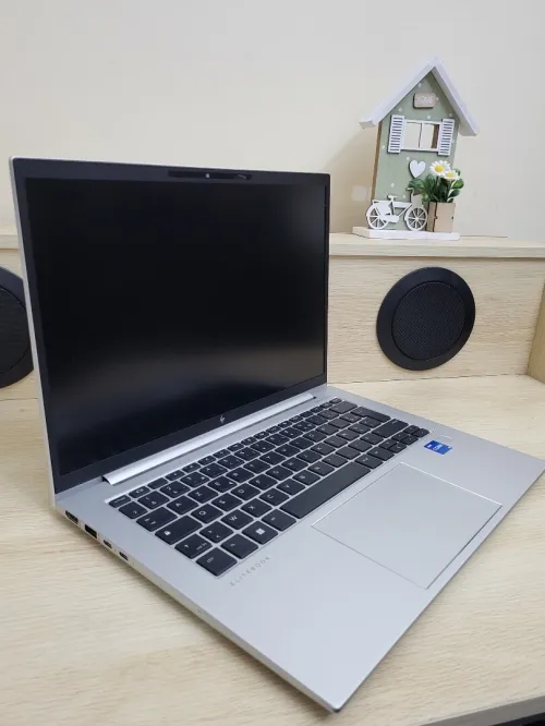 HP EliteBook 840 G10 INTEL 13EME GEN CORE I5 1335U @1.30GHz - 16GB RAM - 512GB SSD