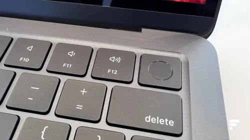 MacBook Air M2 2022 GRIS SIDERAL| PUCE M2 8 CORE | GPU 10 CORE | 8GB RAM | 256GB SSD