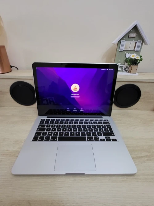 MACBOOK PRO RETINA 2015 13'' INTEL CORE i5 @2.70GHz Double Cœur - 8GB RAM - 128GB SSD