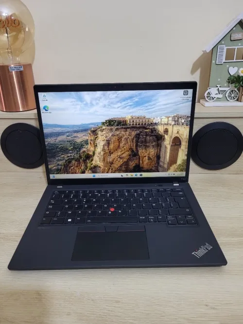 ThinkPad P14S | CORE i7 1360P | NVIDIA RTX A500 4GB | 16GB RAM | 512GB SSD | WORKSTATION