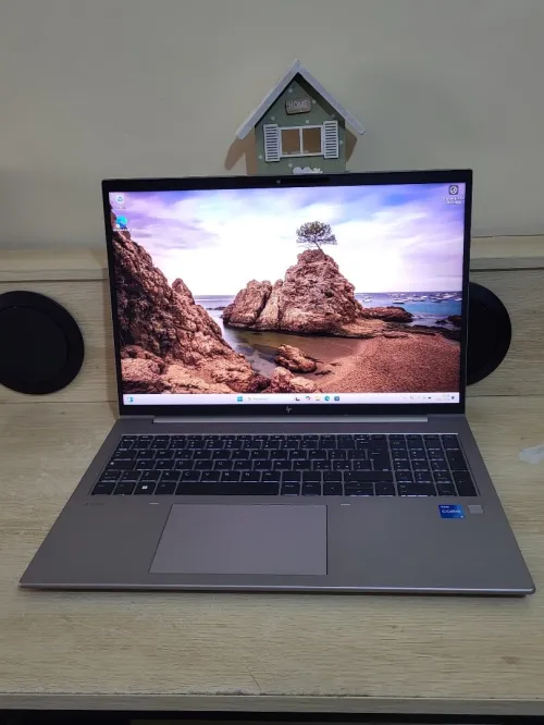 HP ZBook Firefly 16 G9 Workstation | CORE i5-1235U | NVIDIA T550 4GB | 16 RAM | 512GB NVMe SSD