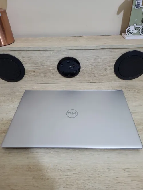 DELL INSPIRON 7501 | CORE i7-10750H | NVIDIA GeForce GTX 1650 4GB | 16GB RAM | 512GB NVMe SSD