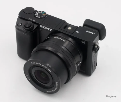 OBJECTIF Sony SEL 16-50mm f/3.5-5.6 OSS