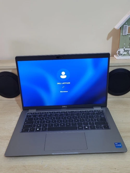 DELL LATITUDE 5450 | 2025 | INTEL 13EME GEN CORE i5 1345U | 32GB RAM | 256GB NVME SSD | INTEL Iris Xe GRAPHICS