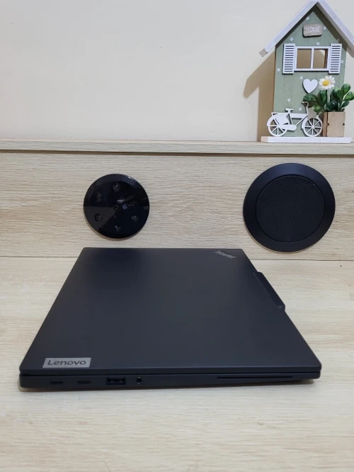 LENOVO THINKPAD X13 4 GEN FHD + TACTILE | CORE i5-1335U | 512GB NVME SSD | 16GB RAM | INTEL IRIS XE GRAPHICS