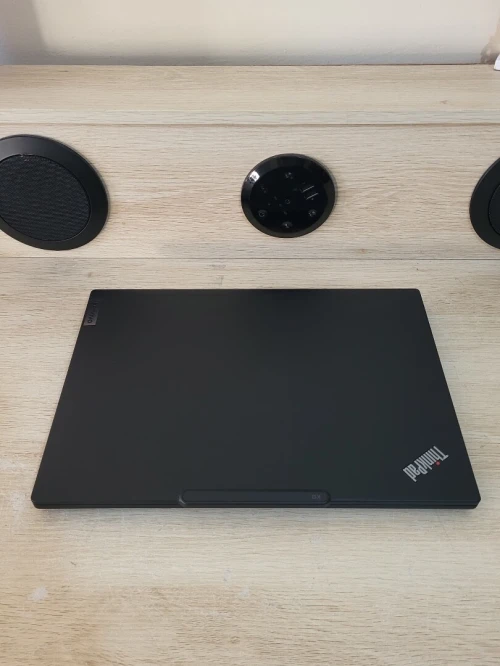 ThinkPad X13 13.3'' FHD + | CORE ULTRA 5 135U | 32GB RAM | 512GB SSD | INTEL GRAPHICS