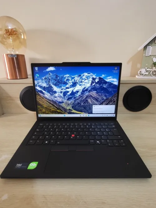 THINKPAD T14 14'' FHD+ | INTEL CORE Ultra 7 165U | 32GB RAM | 256GB NVMe | UHD GRAPHICS | ANNEE 2025