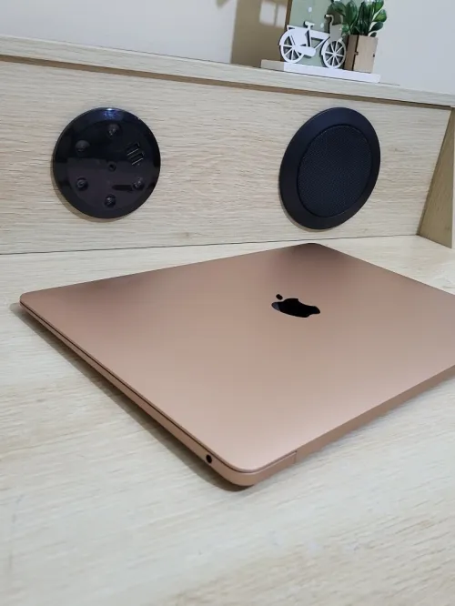 MacBook Air M1 2020 ROSE GOLD - CPU M1 8C - 8GB RAM - 512GB SSD - COMPTAGE DE CYCLES 114