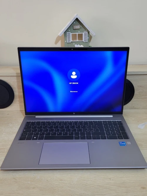 HP ZBook Firefly 16 G9 Workstation | CORE i5-1235U | NVIDIA T550 4GB | 16 RAM | 512GB NVMe SSD