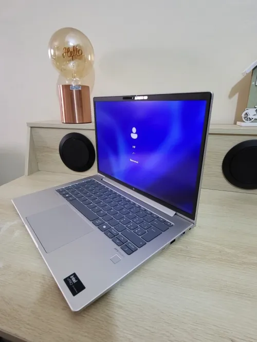 HP ELITEBOOK 640 G11 | CORE ULTRA 5 135U vPRO | 16GB RAM | 512GB NVMe SSD | INTEL ARC GRAPHICS