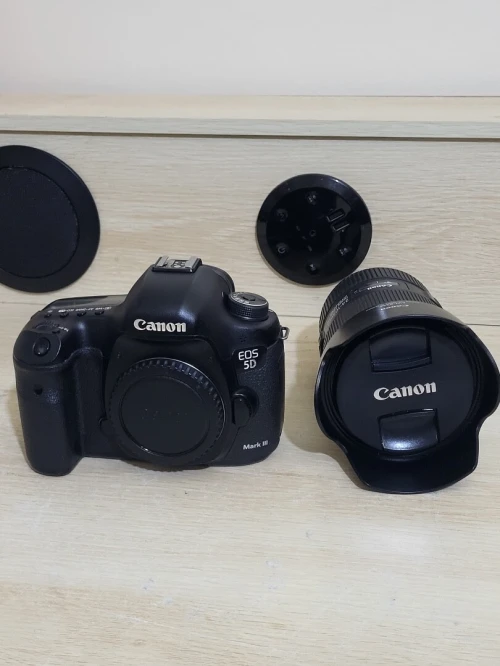 Canon 5D Mark III | full-frame DSLR 22Mpx | VIDEO 4K | + Canon Objectif EF 24-105mm f/4L IS II USM