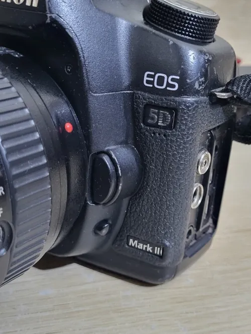 canon 5d mark ii + Canon EF 24-105mm f/4L IS USM