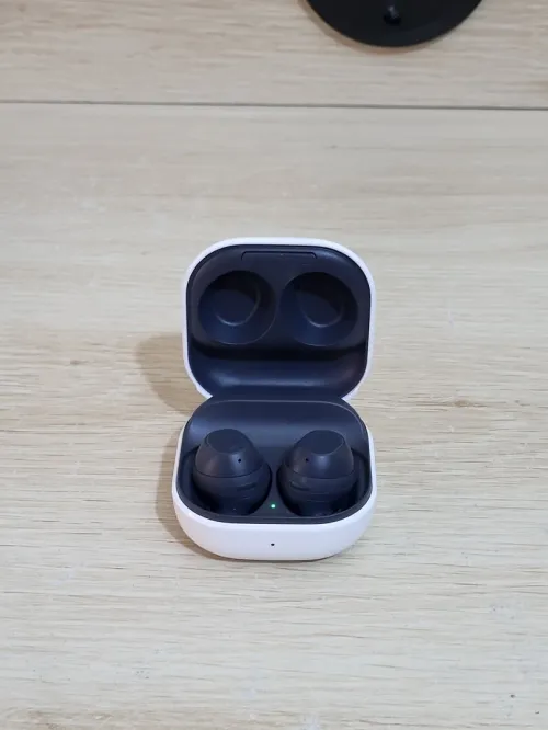 Ecouteurs sans fil Samsung Galaxy Buds FE True wireless à réduction de bruit active Couleur Graphite