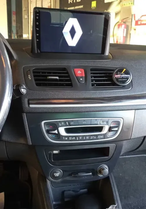 AUTO RADIO ANDROID RENAULT DACIA
