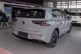 Volkswagen Golf 8 2025 R-Line