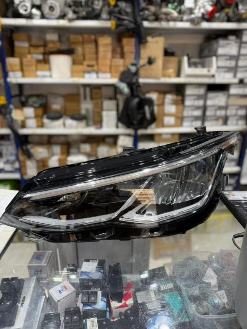 OPTIQUE PHARE GOLF 8 SIMPLE VAG