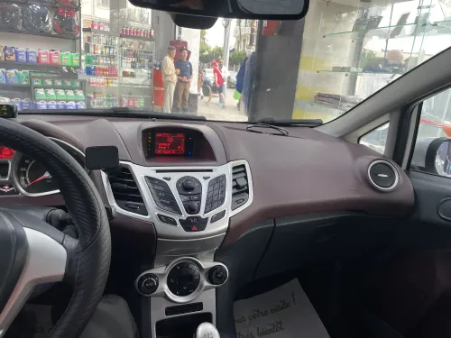 Ford Fiesta 2013 Titanium 