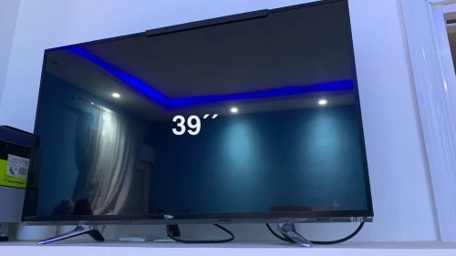 Télévision stream système et geant 40'' 39''et 32''