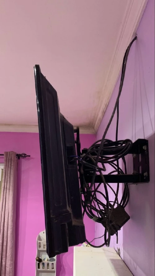 Télévision stream système et geant 40'' 39''et 32''