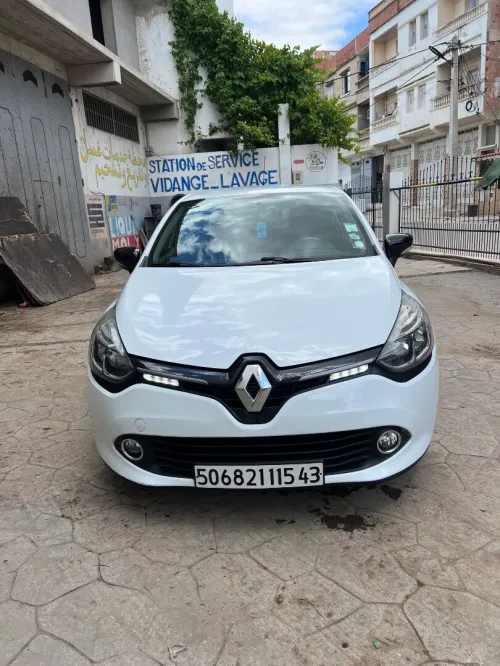 Renault Clio 4 2015 Limited 2