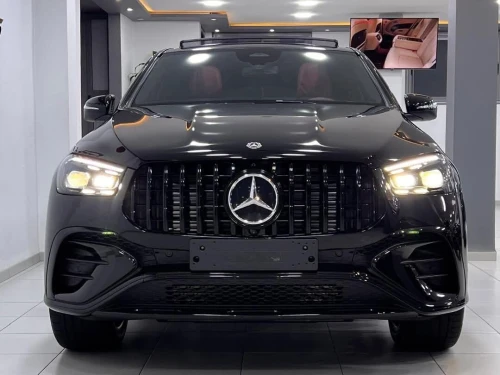 Mercedes GLE 300D 2024 .