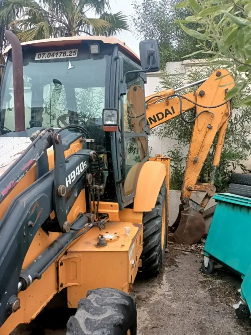 Hyundai 940s 