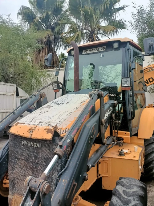 Hyundai 940s 