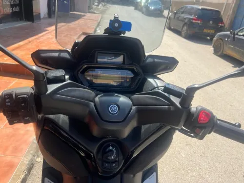 YAMAHA X MAX 300 