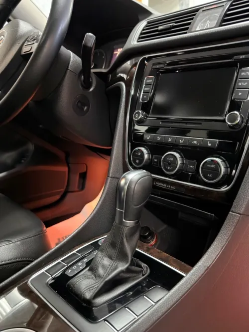 Volkswagen Passat 2015 Caraat