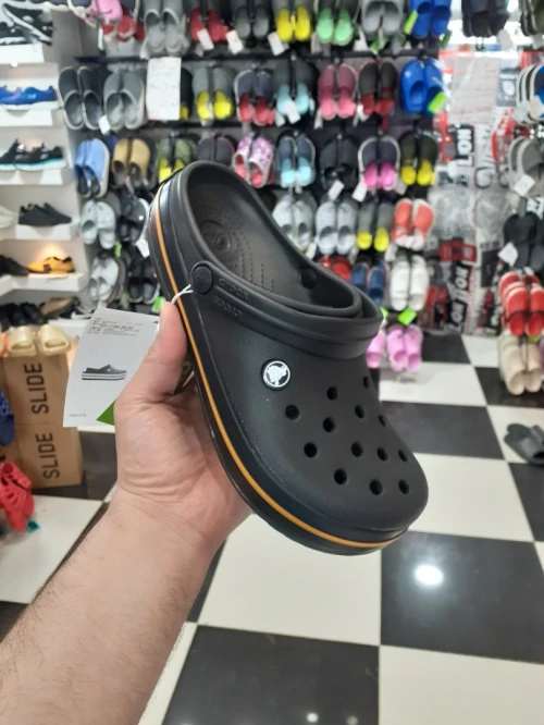 Crocs 