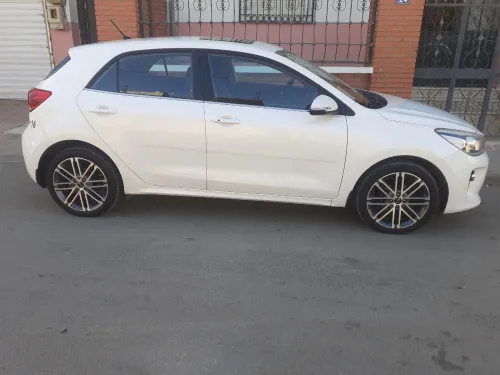 Kia Rio 5 portes 2018 Rio 5 portes